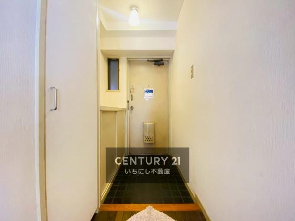 ライオンズマンション新守山　玄関　広々とした明るい玄関