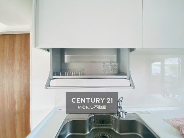 ライオンズマンション新守山　キッチン　シンク上部には食器を置けるスペース有り