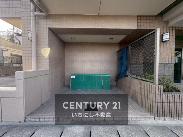 サンマンションアトレ一宮文京　キッチン　ゴミ捨て場