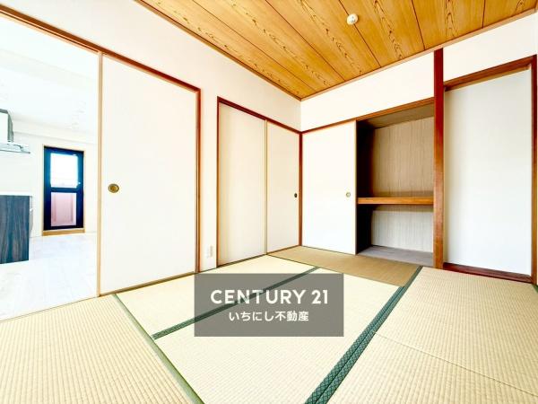 再生住宅「エミナス」・スペクトル三ツ井　和室　LDKと続き間の和室