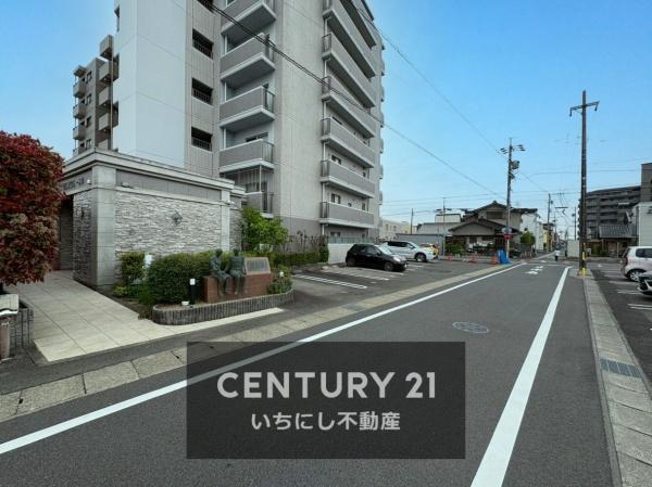 キャッスルハイツ一宮緑　その他現地　前面道路